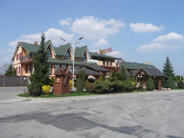 Zajazd Mistral Nowa Wies  Exterior foto
